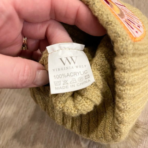 Virginia Wolf Sunray Pom Pom Beanie - Picture 3 of 3